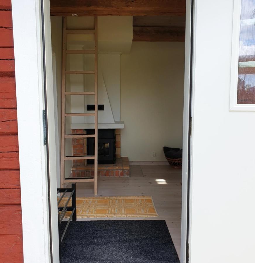 Cabin Near Lake And Beautiful Nature Reserve. Bodafors Esterno foto