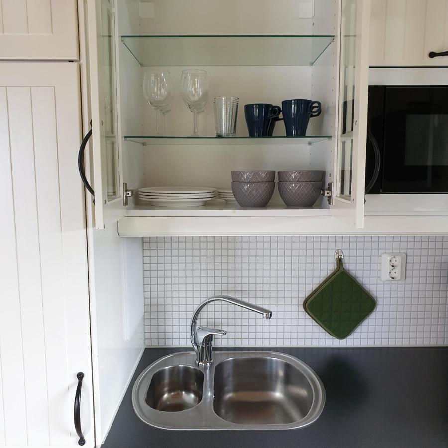 Cabin Near Lake And Beautiful Nature Reserve. Bodafors Esterno foto